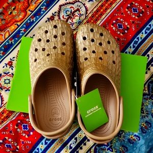 2018 National Crocs day GOLD New
